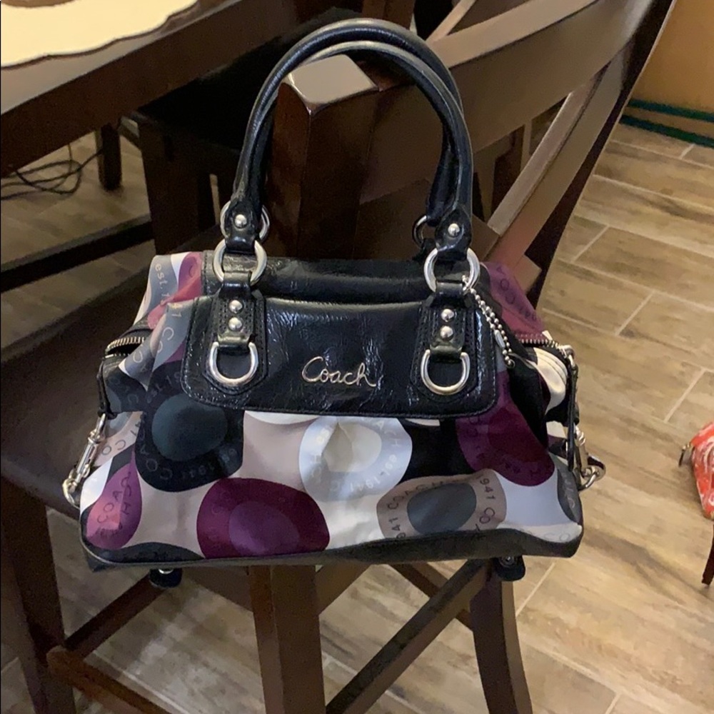 COPY - Purse - Picture 1 of 1
